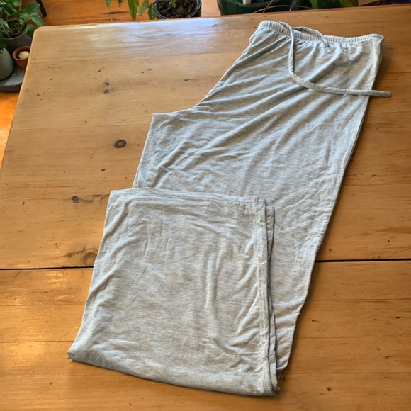 NWOT-Nordstrom-XL -Light Heather Grey Wolf- LS With Pants - Picture 2 of 11